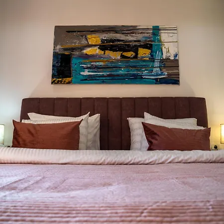 Lapis * 莫斯塔尔