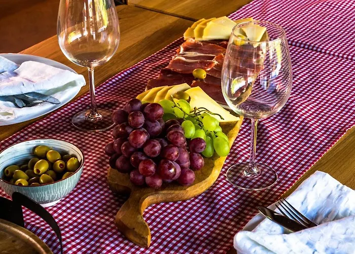 Lapis * Μόσταρ